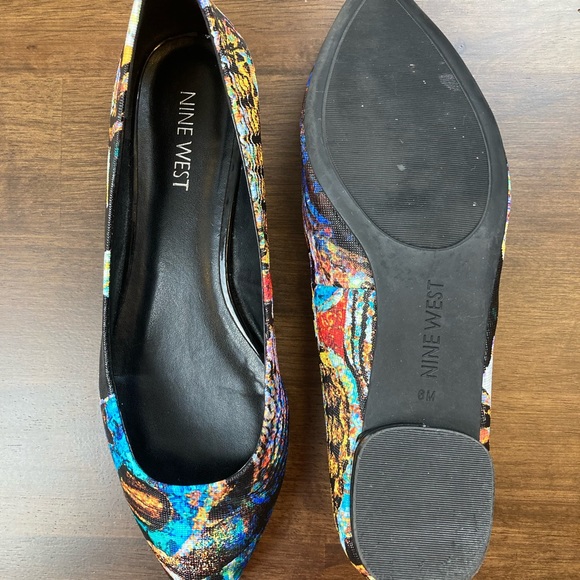 COPY - Nine West Pointed Toe Flats - Picture 4 of 5